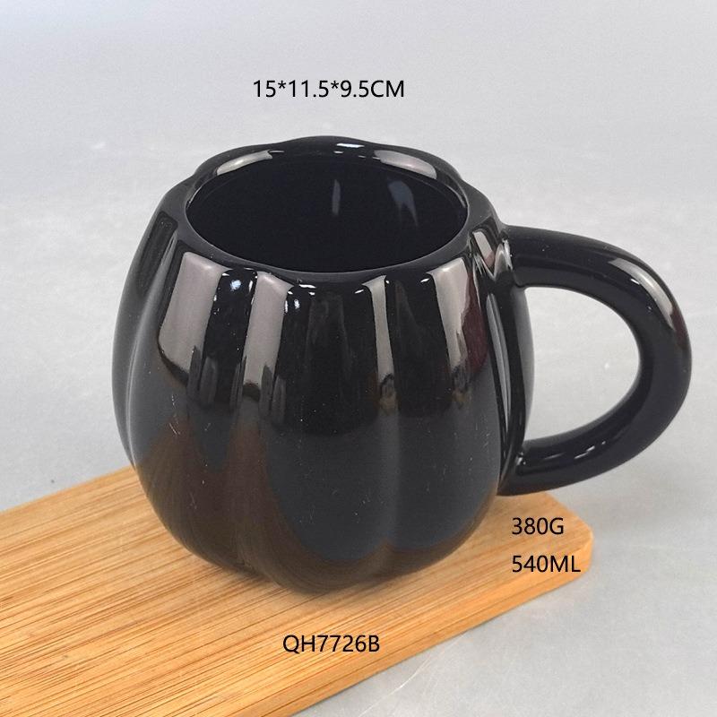 Halloween ceramic mug pumpkin shaped drinking cup can be LOGO ceramic coffee cup