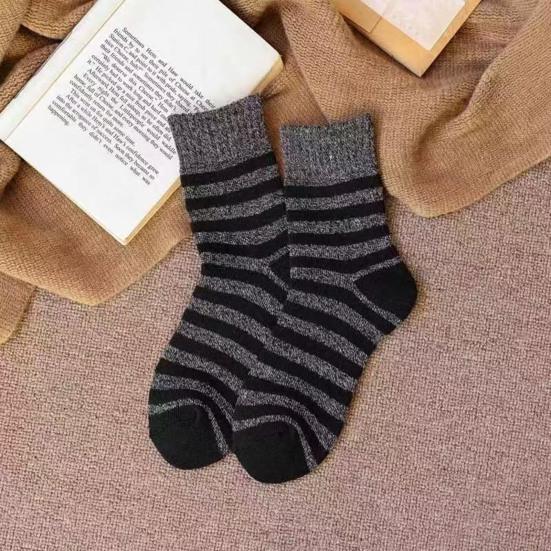 Men Striped Crew Socks Thickened Warm Ribbed Terry Socks Winter Thermal Casual Socks for Sports Daily Errands Work Wear