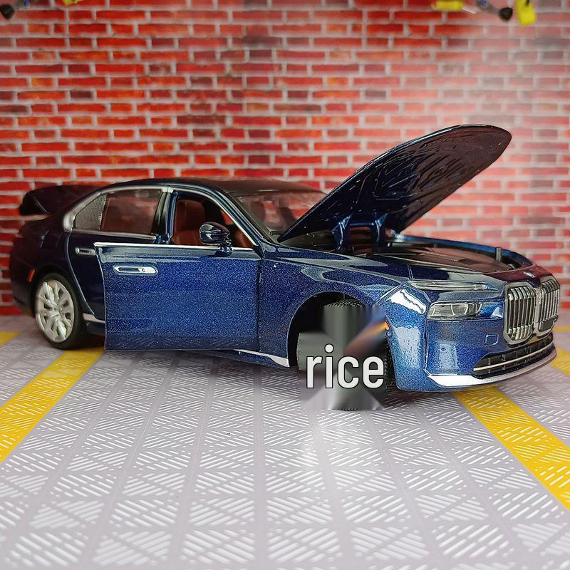 Caipo I7 G70 Exquisite Edition Alloy Sedan Model with Sound & Light - Children's Toy Car
