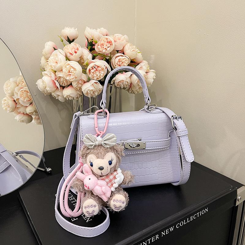 French Niche Texture Hand Bag 2025 New Women's Bag Fashionable Simple Messenger Bag Popular Casual Small Square Bag