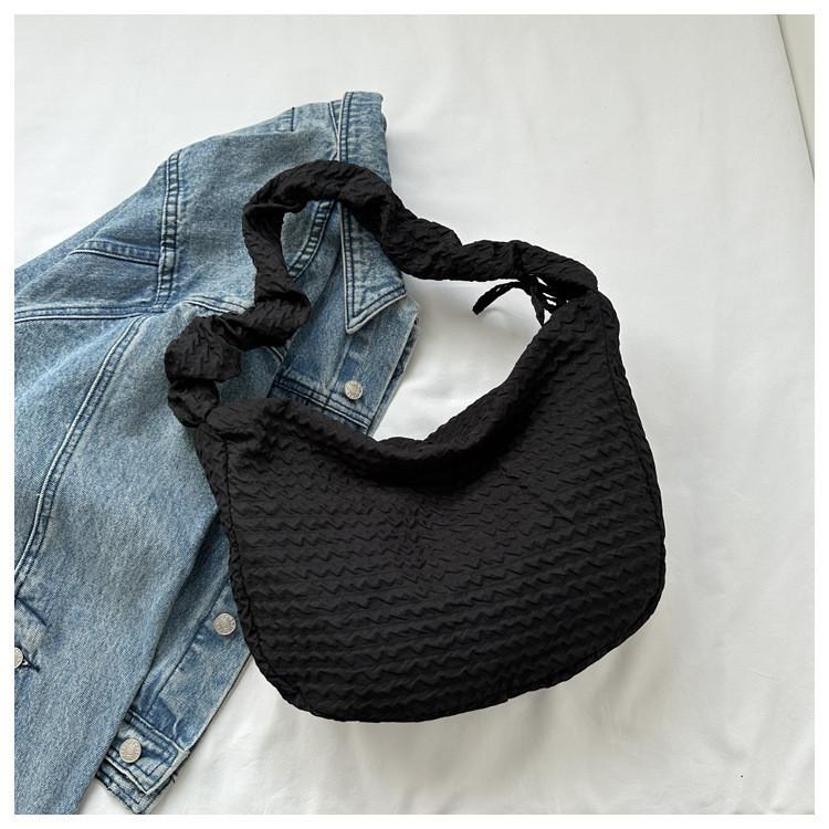 Stylish Cloud Puff Floral Tote Bag For Girls Street Fashion Canvas Shoulder Bag 2023