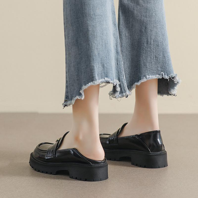 Thick-soled Women's One-pedal Black Retro Small Leather Shoes, Soft-soled Single Shoes