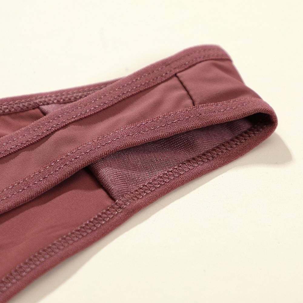 Women Sexy Thongs Low Rise Ladies G-string Heart Decoration Erotic Intimate Lingerie T-Back New Fashion Thongs Crotch Panties