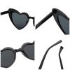 Accessories Women Clout Goggle Heart-Shaped Sunglasses Vintage Sunglasses UV400 Protection Eyewear