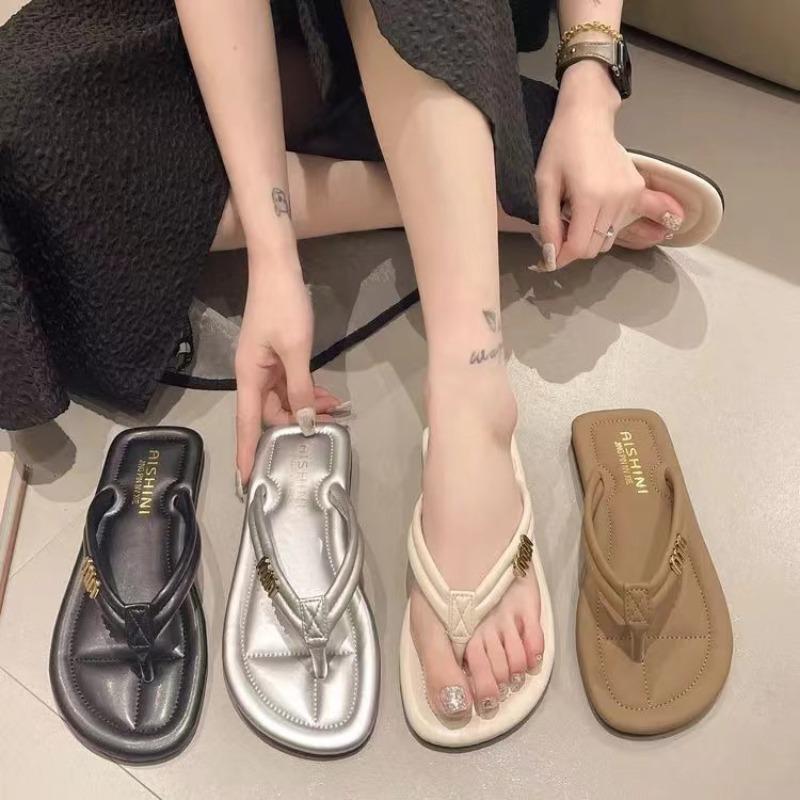 Summer Women's Outer Flip-flops Fashionable New Flat-bottomed Sandals Beach Slippers