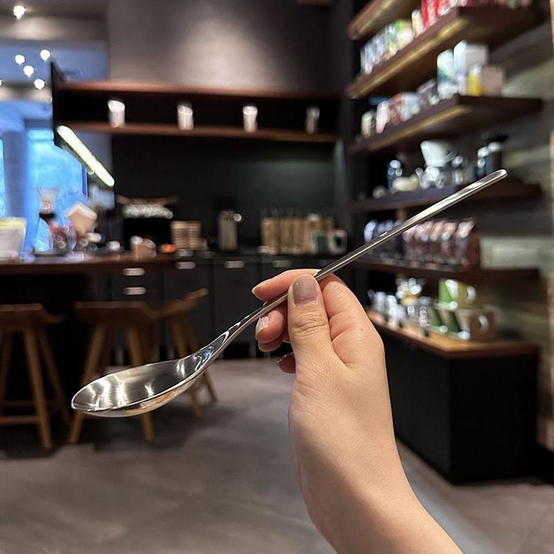 Nerezové kulaté lžíce Síťka Červená Zlatá Večeře Dlouhá rukojeť Míchací Dezertní lžíce Na Kuchyňské Doplňky Gadgets