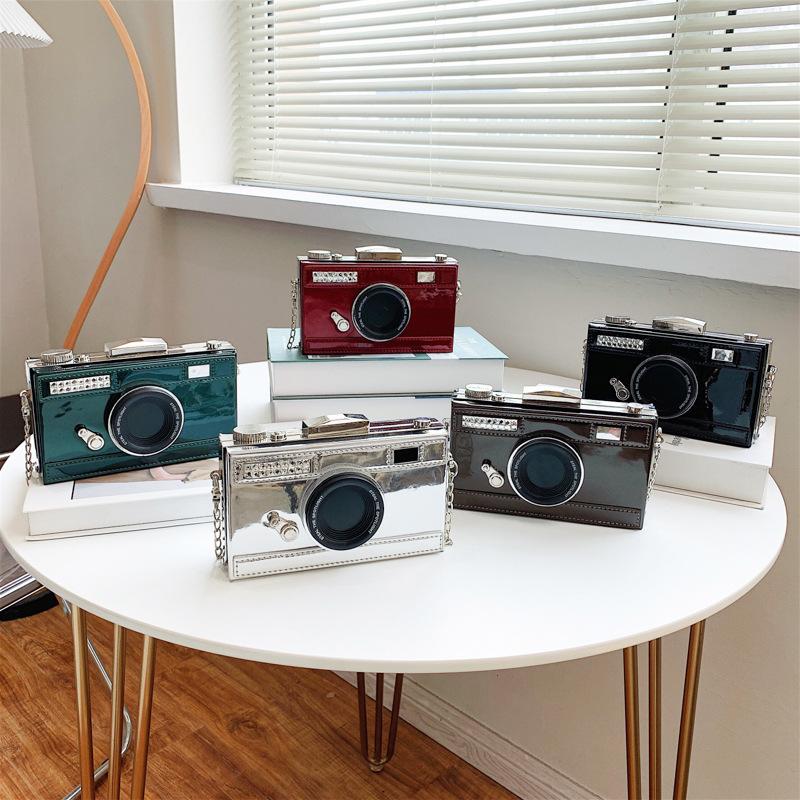 

Internet celebrity camera bag new 2025 Korean version fashion personality ins patent leather shiny shoulder crossbody box bag women