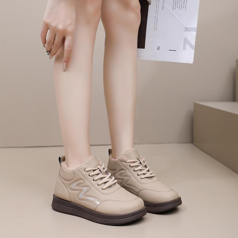 New Winter Mom Shoes with Fleece, Thickened Warmth, Non-slip, and Soft-soled Shoes, Cotton Boots