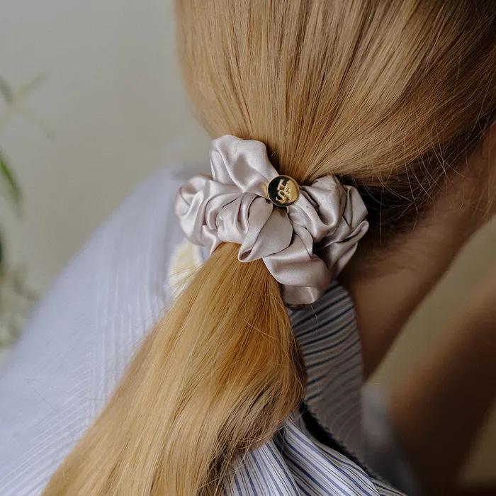 HLD006 Classic Pleated Scrunchie (L)