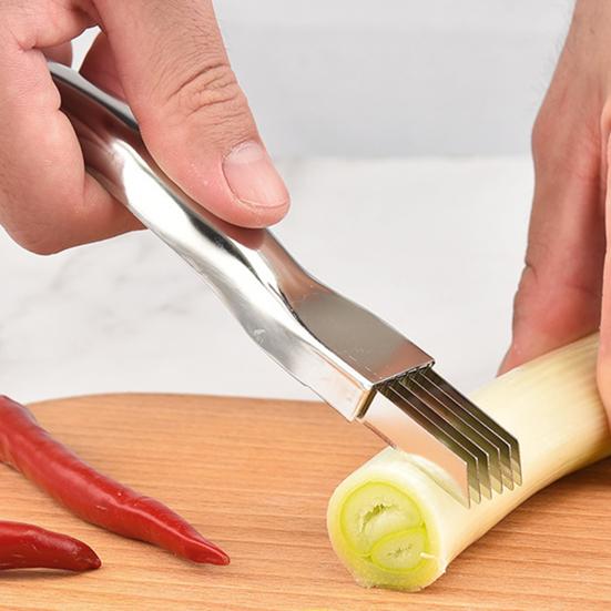 Taglia cipolle con guaina protettiva Lama in acciaio inox Manico antiscivolo 6 lame Affetta verdure per una rapida triturazione