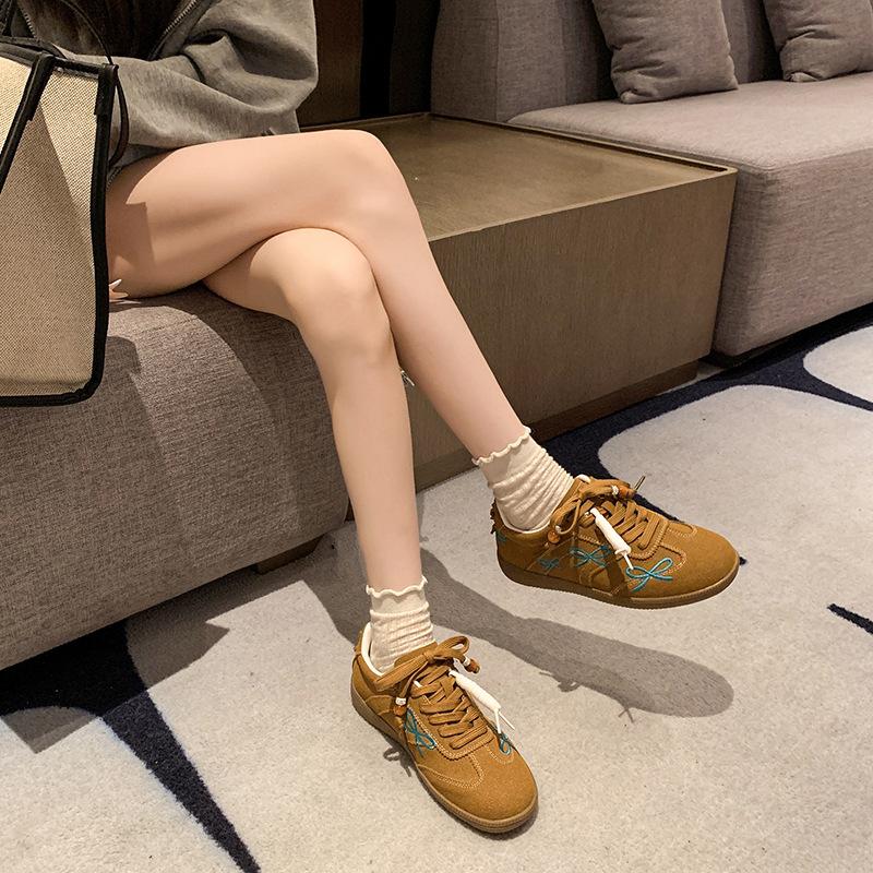 Star with the same 2025 new butterfly music note training shoes Forrest Gump shoes casual shoes flat shoes women