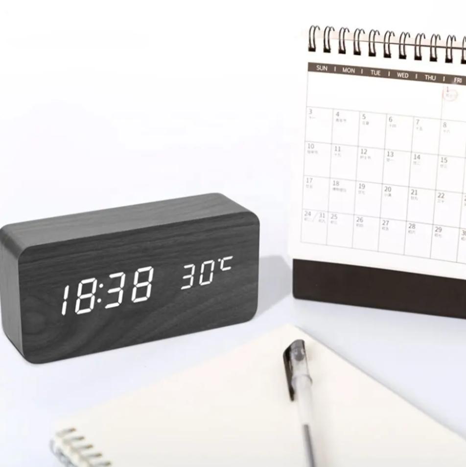 2025 Hot Square LED Digital Watch Travel Alarm Clock with Sound Control Calculator for Office & Home Use 6 Inch