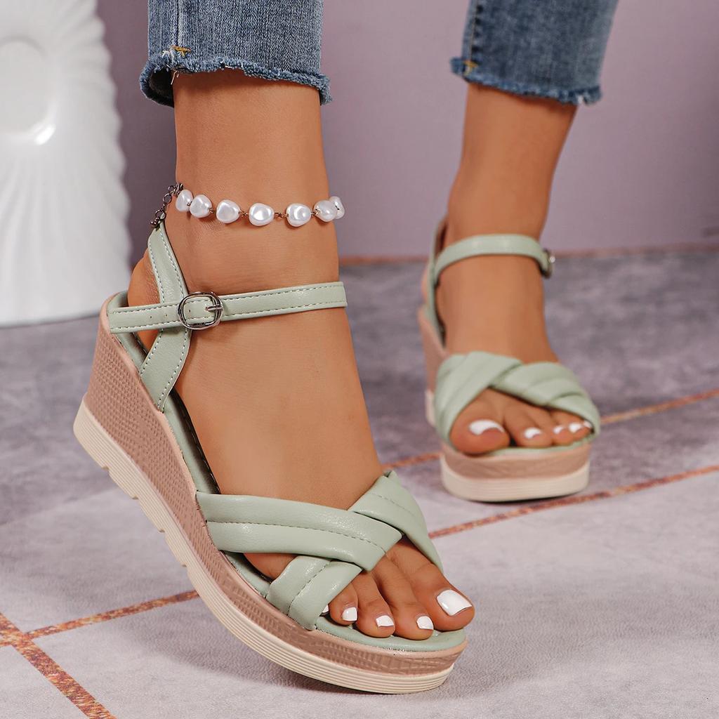 Nya Sexiga Romerska Skor Öppen Tå Tjock Sula Kil Dam Sandaler Sommarmode Casual Elegant Mode Höga Klackar NEJ:566