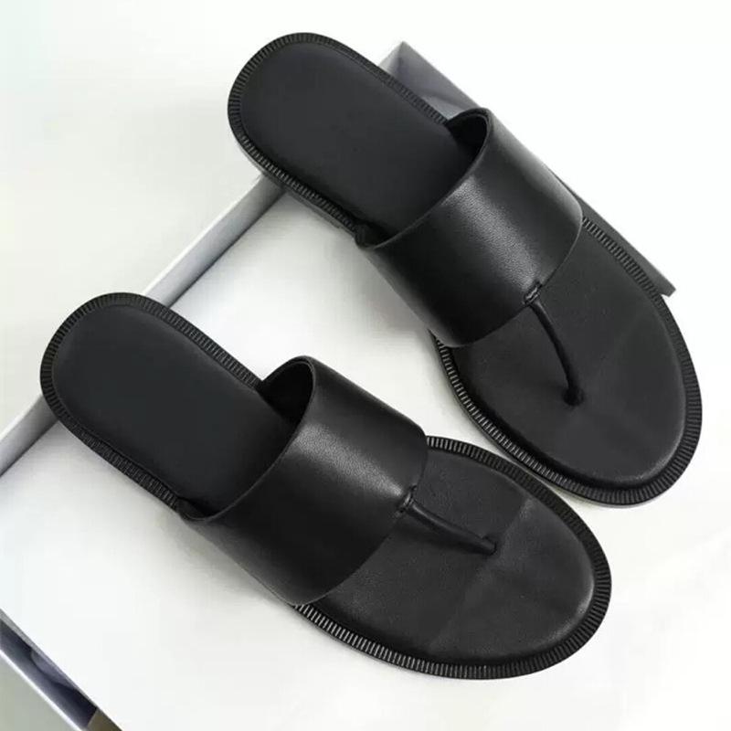 

Cowhide version~ 2025 summer new French minimalist casual versatile flat bottom foot clip word with cool slippers women 35