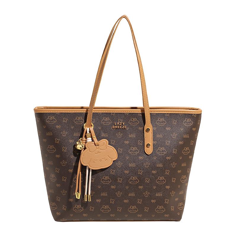 Large-capacity Bag Women's Summer Versatile 2025 New Casual Simple Shoulder Bag Popular Commuter Tote Bag This Year