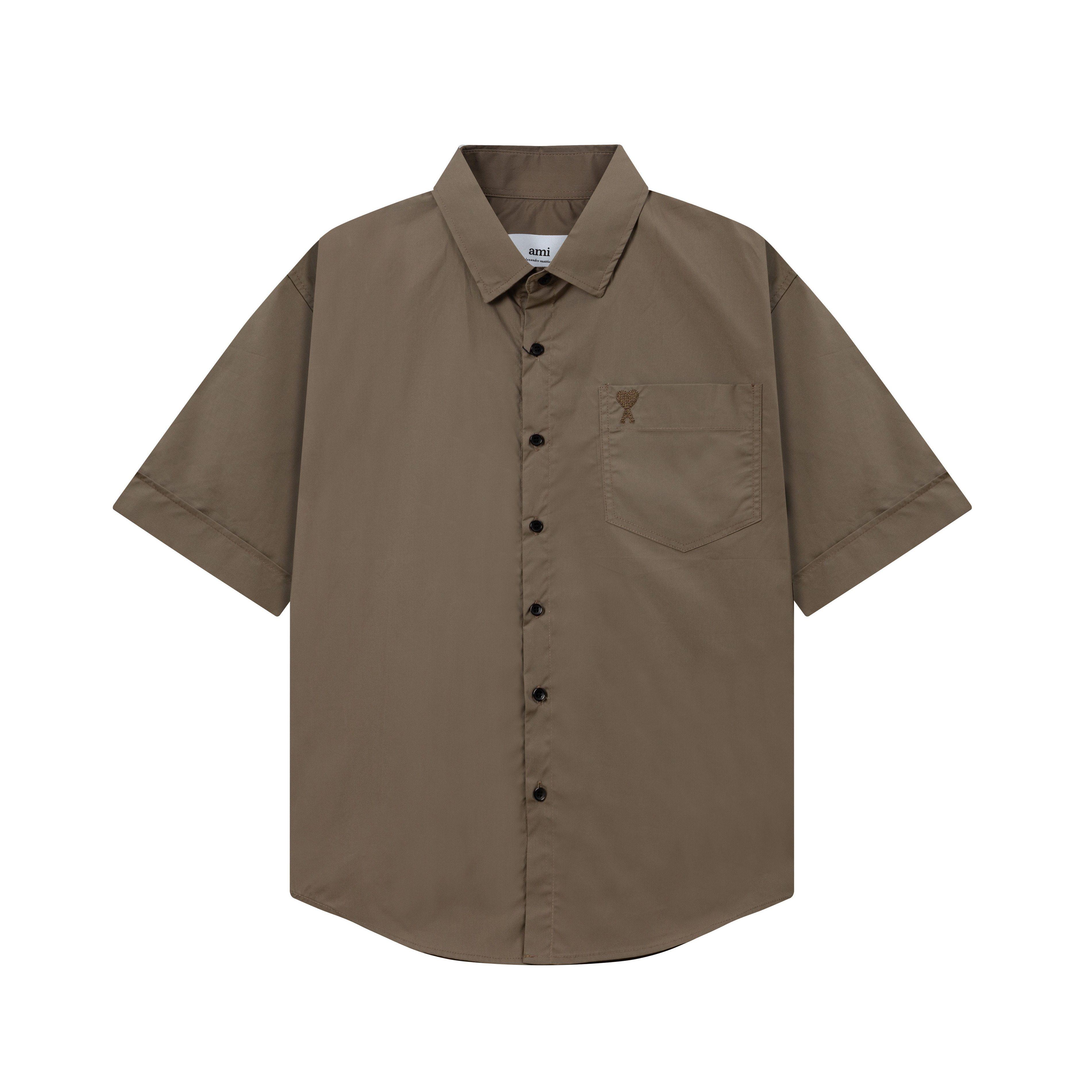 

AMI Classic Autumn Chest Pocket with Same Color Heart Embroidery Logo, Casual Cotton Solid Color Short Sleeved Shirt XL