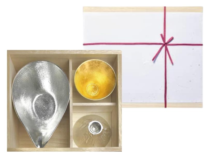 

[Nousaku Washi Wrapping] Large Katakuchi Sake Cup + Mount Fuji Design - Tin and Gold Leaf, Paulownia Wood Box (KB1=FUJI Gold and Silver P)