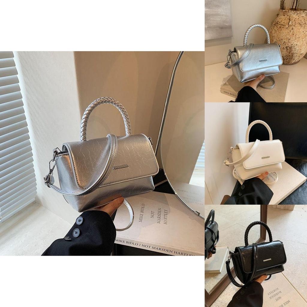 Stylish Vintage Women's Shoulder Bag Chic Summer Crossbody Handheld Fashion Purse