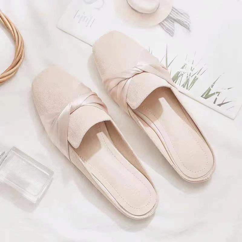 Fashion Flat Women's Slippers and Ladies Sandals With Bow Slides New Fashion On Promotion Easy Wears Offer Clappers H Sandal Pvc Shoes