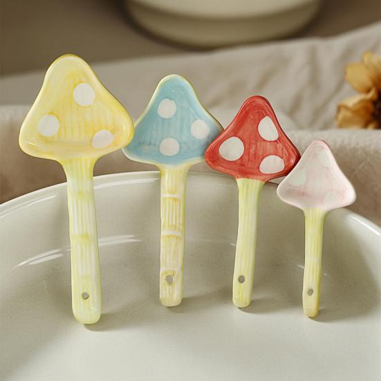 4-teiliges Keramik-Messlöffel-Set, Löffelhalter in Blumentopf-Form mit Pilzlöffeln, Niedliches Küchenwerkzeug für Reis, Backen, Valentinstagsgeschenk für sie
