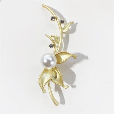 High End Exquisite Craftsmanship Elegant Look Pearl Flower Jewelry Alloy Metal Corsage Pin Brooch Accessories ClothingElegant Jewelry
