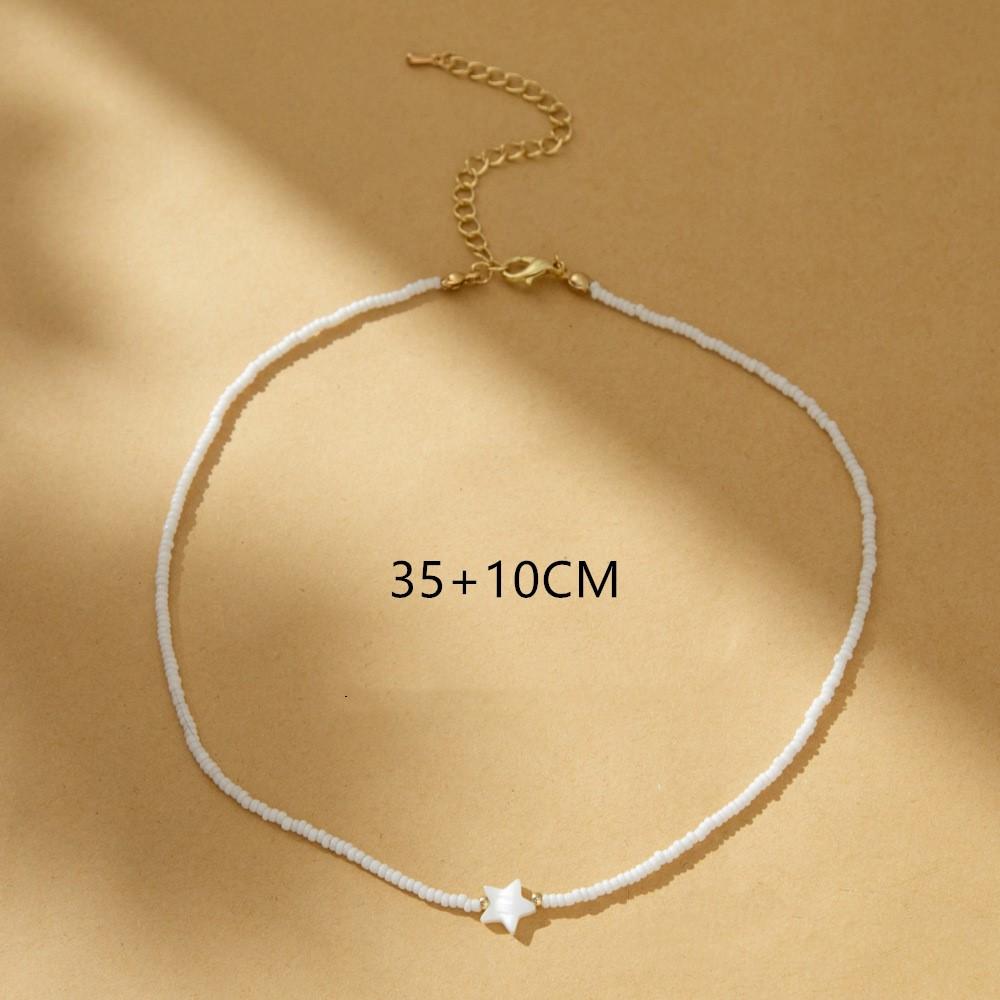 Fashion Choker Necklace for Girl Women White Seed Beads Necklace with Shell Love Heart Pendant Trendy Neck Jewelry