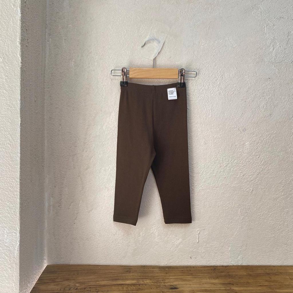 Newborn Velvet Striped Leggings - Elastic, Thin, Solid Color Pants for Boys & Girls, Spring and Autumn.