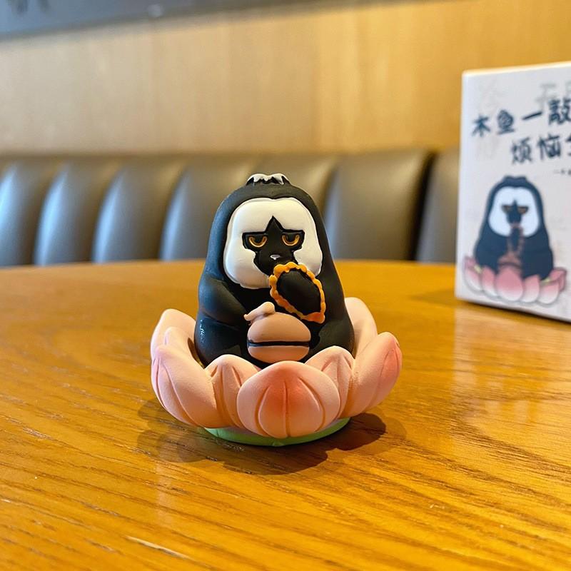 Cartoon Exquisite Resin Handicraft Desktop Small Ornament, Original Buddhist Good Luck Lotus Lotus Pig Cute Handmade Figurines
