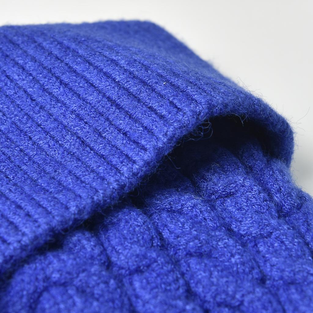 Winter Knitted Thickened Warm Cable-Knit Beanie for Women - Face-Slimming Wool Hat with Ear Flaps Cold-Weather Beanie - Casual Pullover Hat for Men