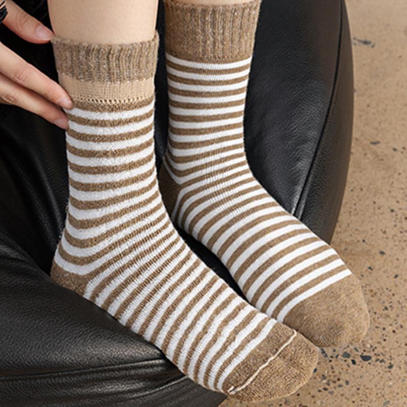 Damen Baumwollsocken Nahtlos Atmungsaktiv Einfarbig Lässig Mittelrohrsocke