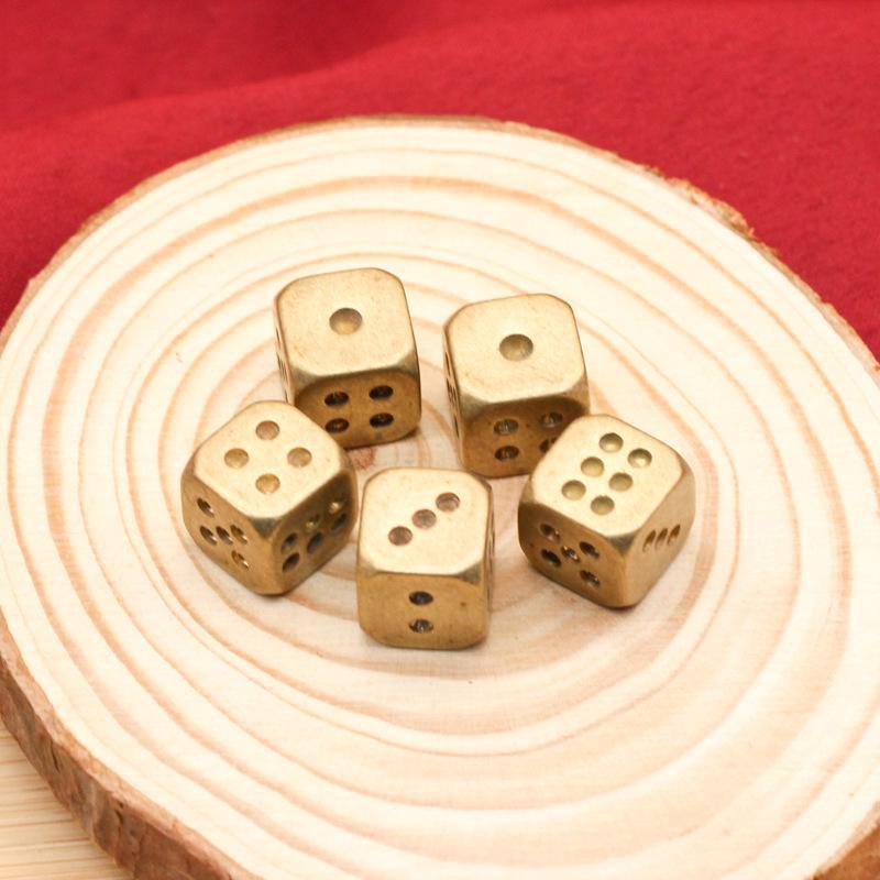 Solid Brass Mahjong Dice - Creative Pure Copper Metal Dice for Bar, KTV, Chess Supplies & Crafts