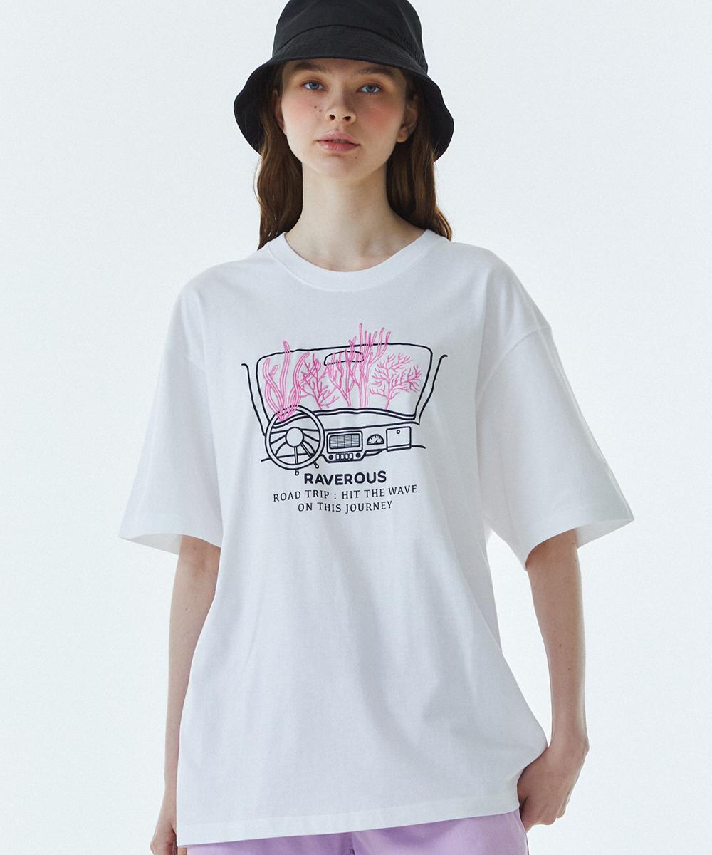 Raverous Coral Embroidery T-Shirt White 2