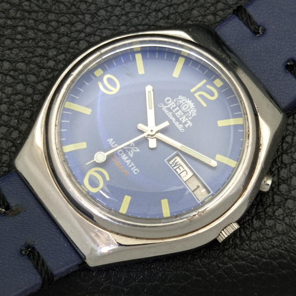 VINTAGE ORIENT AUTOMATIC 46941 JAPAN MENS BLUE COLOR DIAL WATCH A500755-5 R154-a500755
