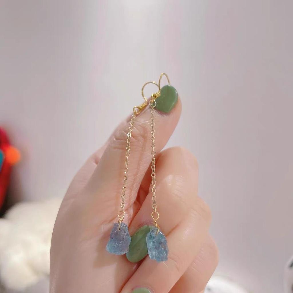 Qingxin, natural aquamarine rough stone, earrings, ear hooks, earrings.