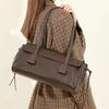 2026 New Genuine Leather Women's Shoulder Bag Large Capacity Cowhide Luxury Handbag Lg Strip Black Baguette Bag Female