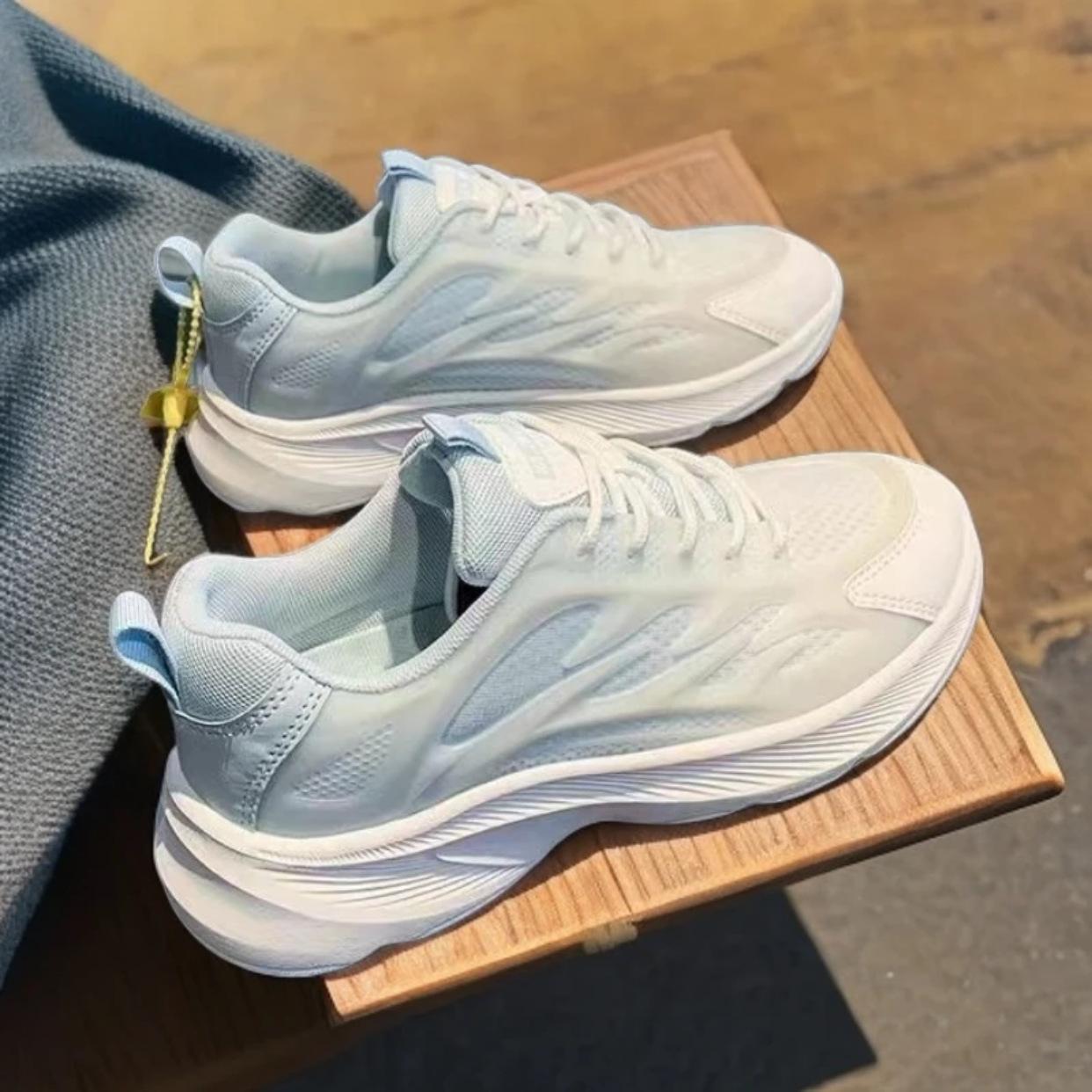 

Кроссовки женские студенческие новые женские туфли весна и осень легкие мягкая подошва амортизация удобные спортивные туфли стельки 40 синий