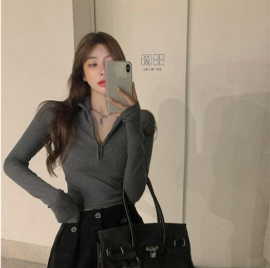Chic V-Neck Half-Zip High-Waisted Women's Autumn/Winter Top