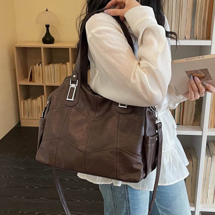 Retro old tote bag shoulder underarm bag