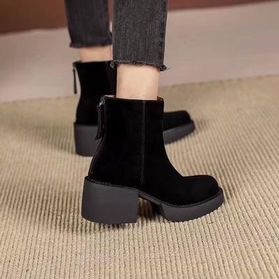 Fashion European and American Thick Soled Snow Boots Women's 2024 Winter New Thick Heel Waterproof Platform Back Zipper Short Boots Traf