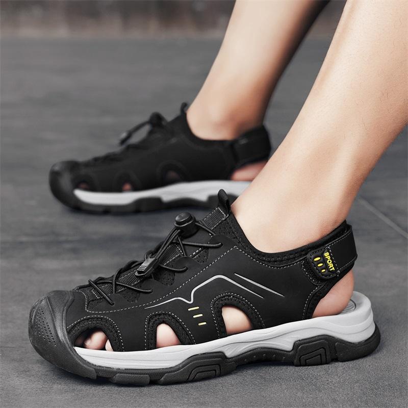 Fashion 2025 Summer Sandals Men Beach Slippers Genuine Leather Man Sandals Fashion Walking Shoes Male Plus Size 38-46