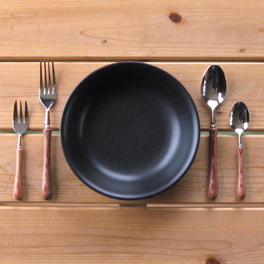 Nagao Tsubame-Sanjo Boston Dinner Besteckset (4 Stück), 18-8 Edelstahl und laminiertes Holz, Hergestellt in Japan