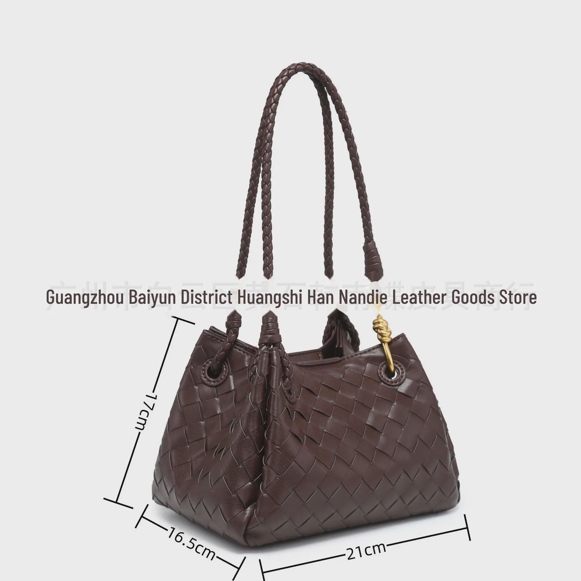 

2024 High-Quality Textured Woven Bucket Bag with Knotted Hardware