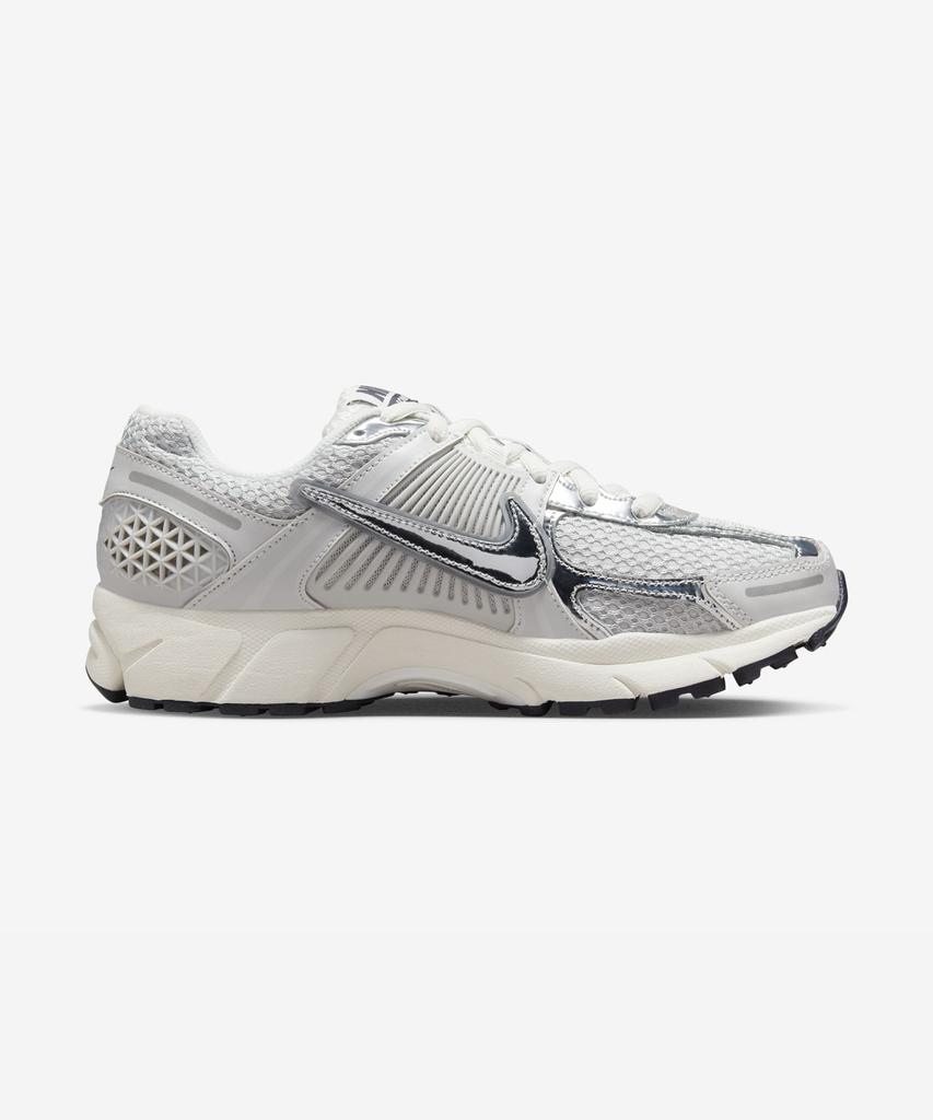 Nike Zoom Vomero 5 W - Photon Dust:Gridiron:Sail:Chrome / Fd0884-025