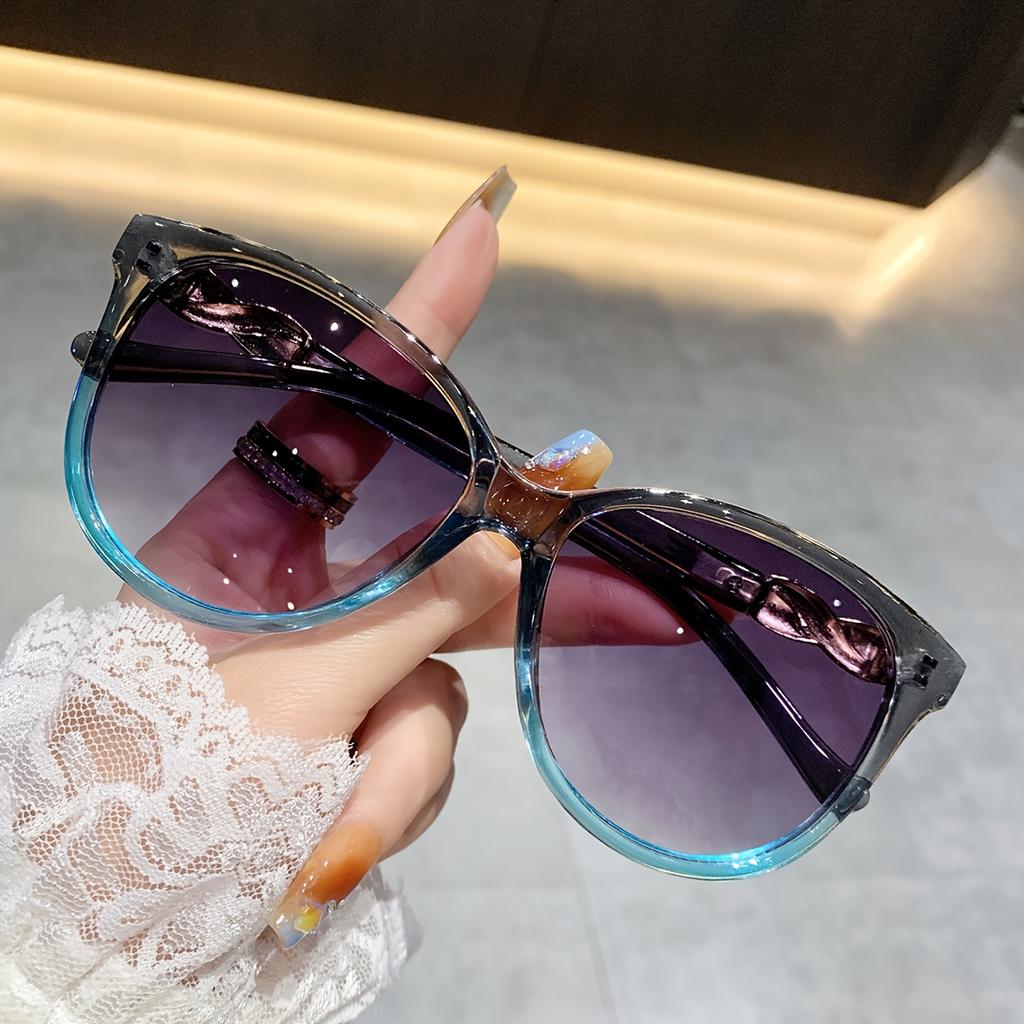 A Pair of Stylish Cat-Eye Sunglasses for Men And Women, Perfect for Parties And Vacations Fashinable Sunglasses