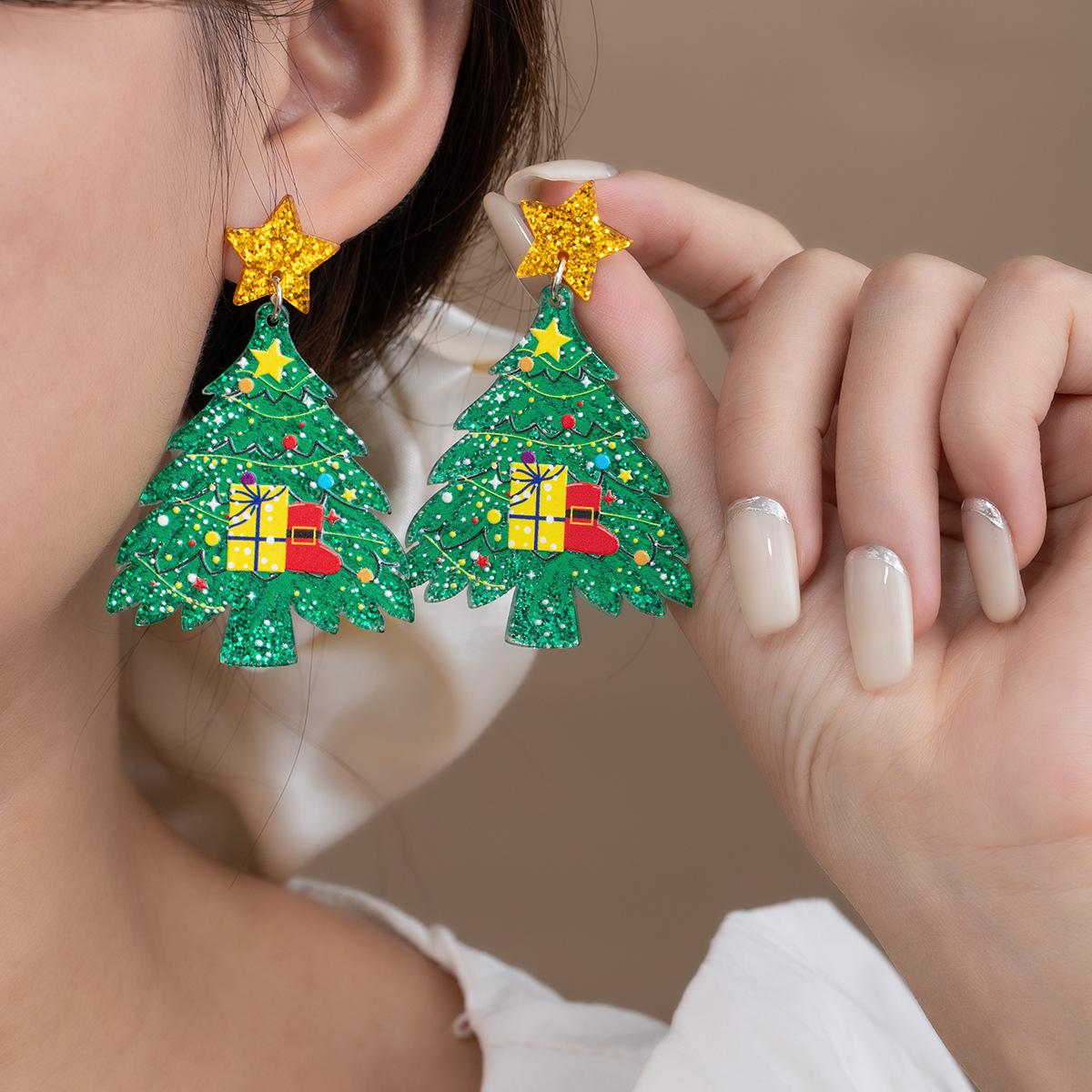 

Three-Dimensional Single-Layer Acrylic Star Earrings Creative Christmas Tree Holiday Party Atmosphere Earrings