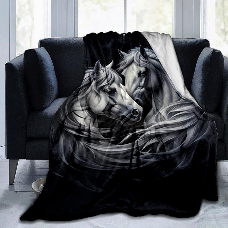 1pc Horse Printing Lightweight Flannel Blanket, Comfortable and Warm Blanket, for Camping Sofa Bed and Couch Office, in All Seasons