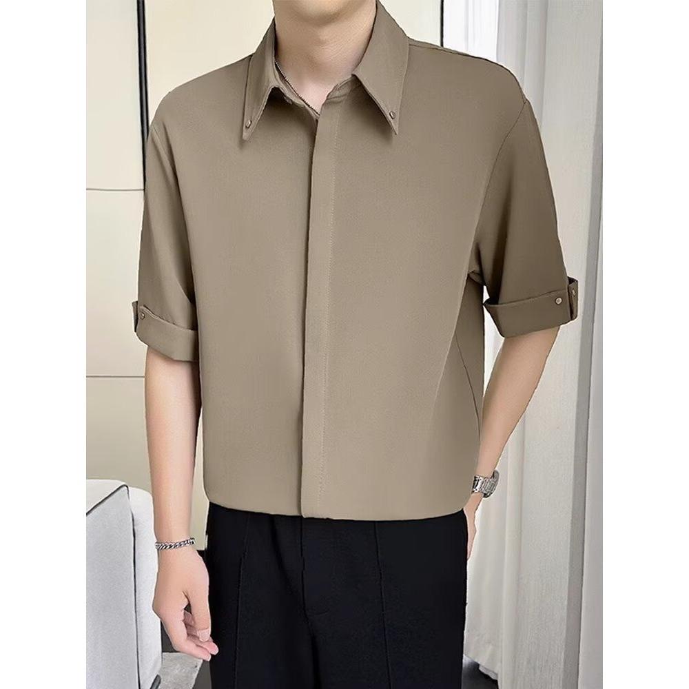 Herren Schwarzes Kurzarm-Button-Down-Hemd mit aufgerollten Ärmeln Locker Lässig Büro Oberteil