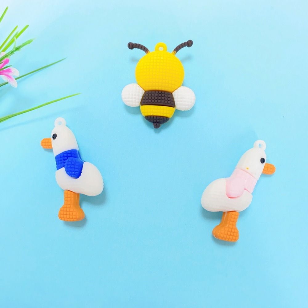 Soft Silicone Bee Silicone Keychain Little Bee Shape Bee Soft Silicone Pendant Bee Keychain  Female