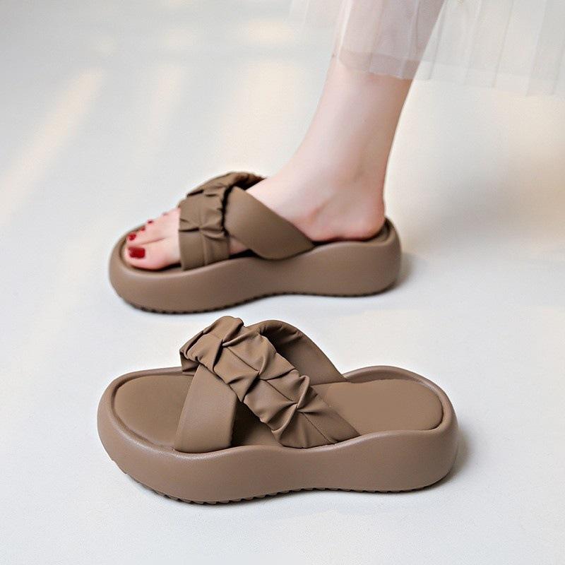Stepping On Shit Feels Cool Slippers Women's Summer Wear 2025 New Platform Fashion Beach Shoes with Skirts One-word Slippers Pregnant Women