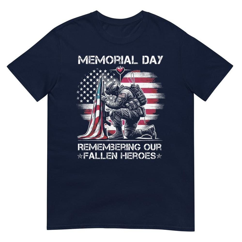 Memorial Day Remembering Our Fallen Heroes Patriotic Us Flag TShirt S